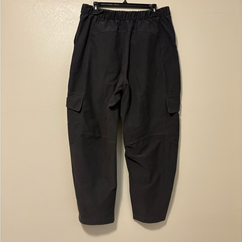 Lululemon light utilitech Cargo Pocket High Rise Barrel Leg Pants Grafite grey - Picture 3 of 5